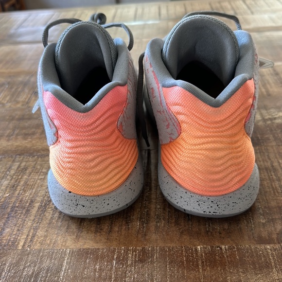 KD 14 Sunset Basketball Shoes size 10.5 - New without box - Picture 5 of 11